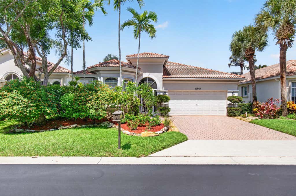 Photo of 12643 VIA RAVENNA, Boynton Beach, FL 33436 (MLS # B26063652)