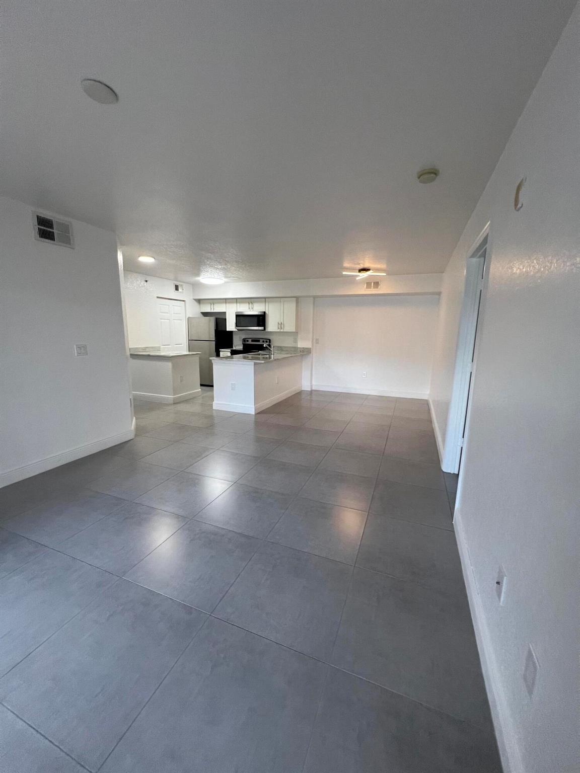 THE CLUB AT ST LUCIE WEST - Residential Lease