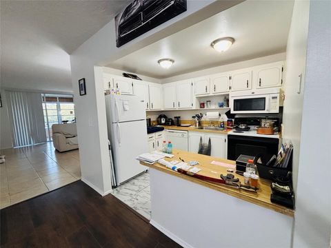 Tiny photo for 7300 NW 17th Street #405, Plantation, FL 33313 (MLS # F10550432)