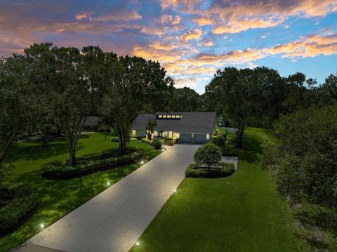 Featured picture for the property R10914391