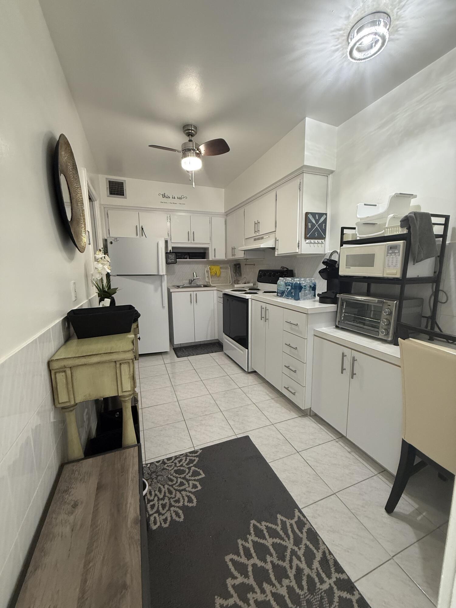 1150 Atlantic Shores Boulevard 611