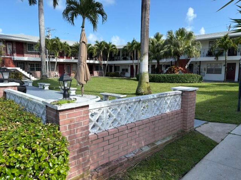 Photo of 1150 Atlantic Shores Boulevard #611, Hallandale Beach, FL 33009 (MLS # B26011222)