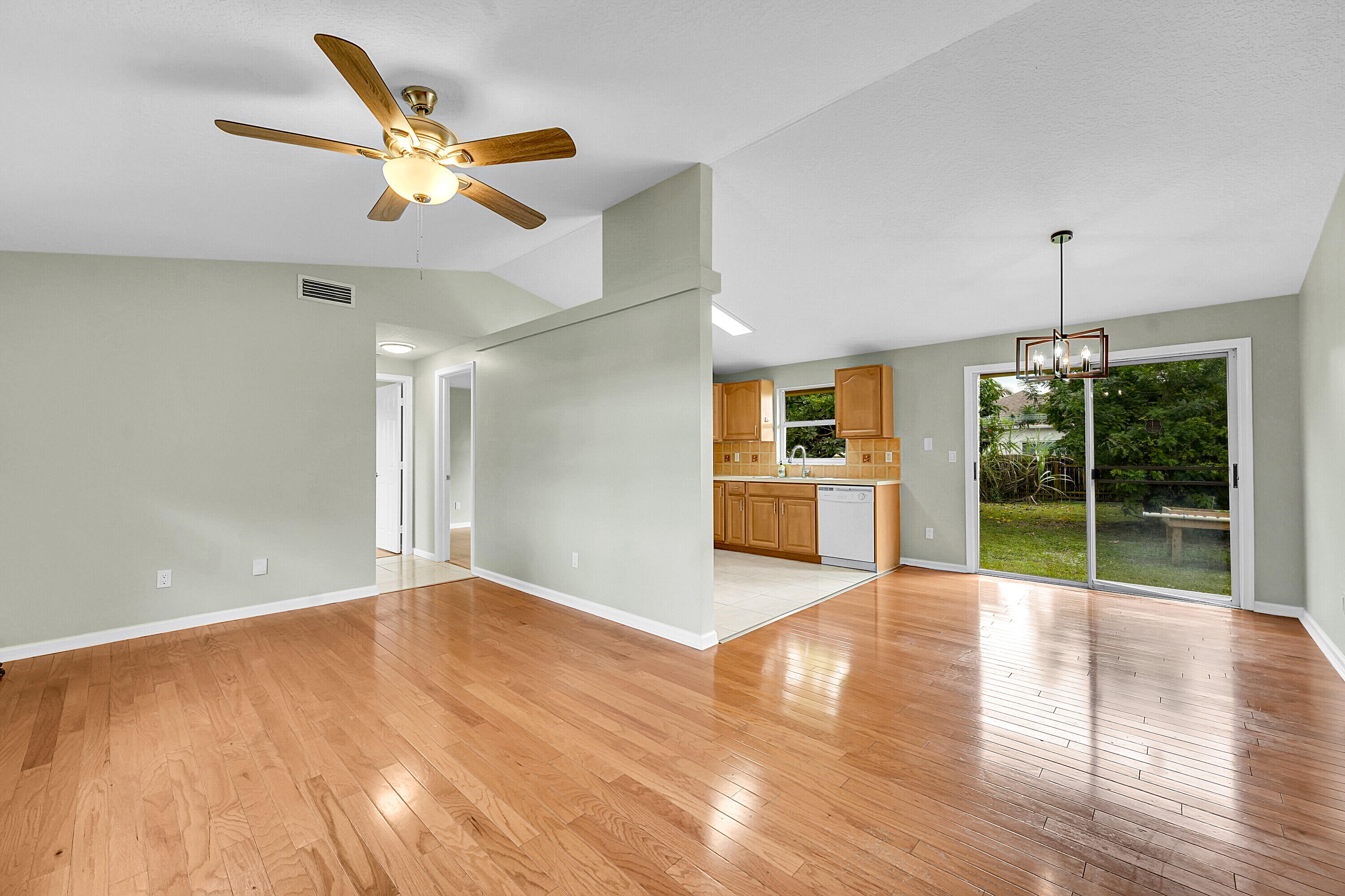 PORT ST LUCIE SECTION 7 - Residential