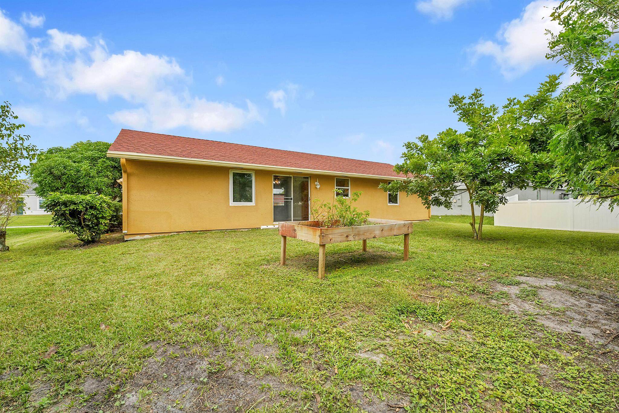 PORT ST LUCIE SECTION 7 - Residential