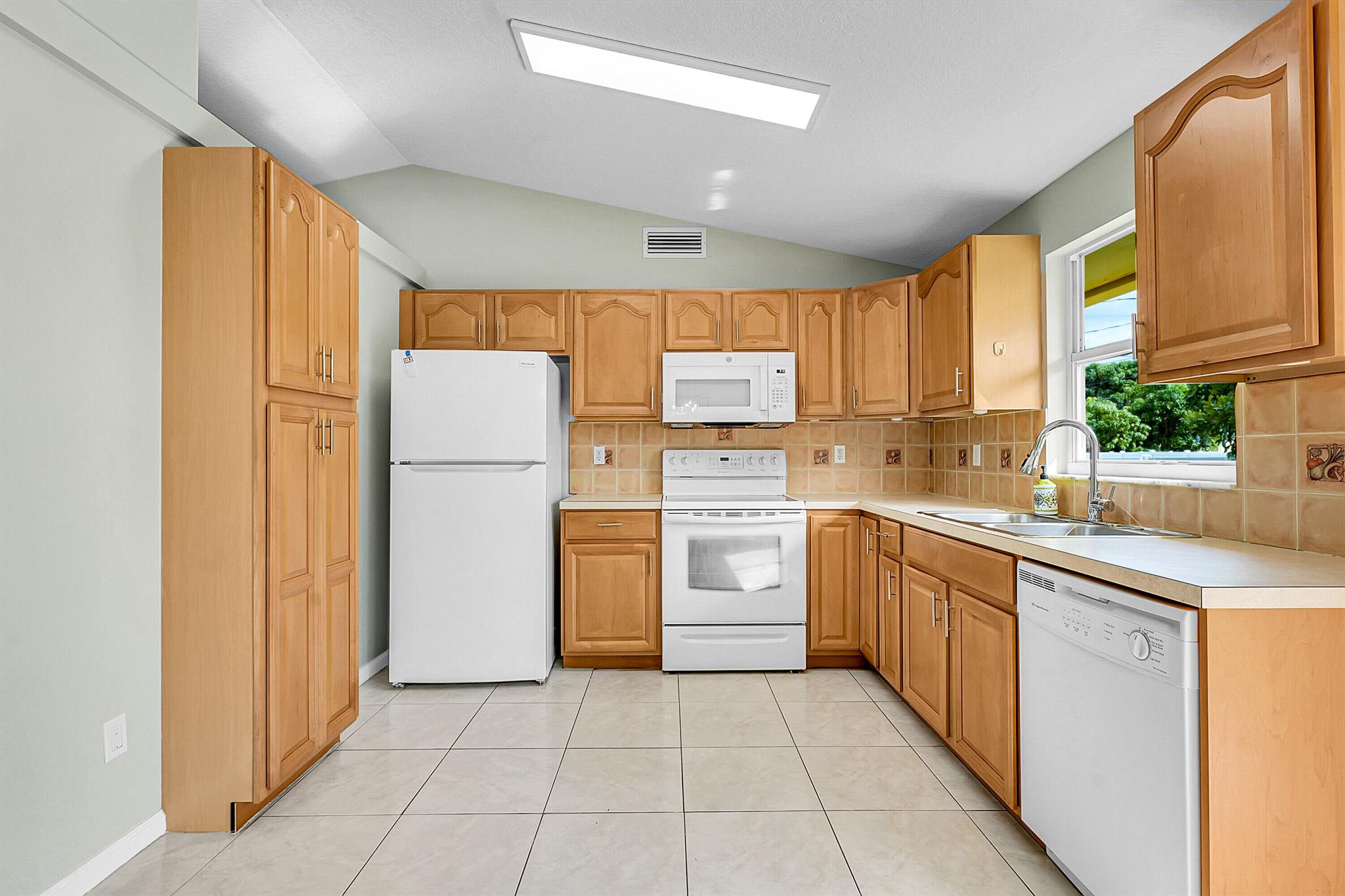 PORT ST LUCIE SECTION 7 - Residential