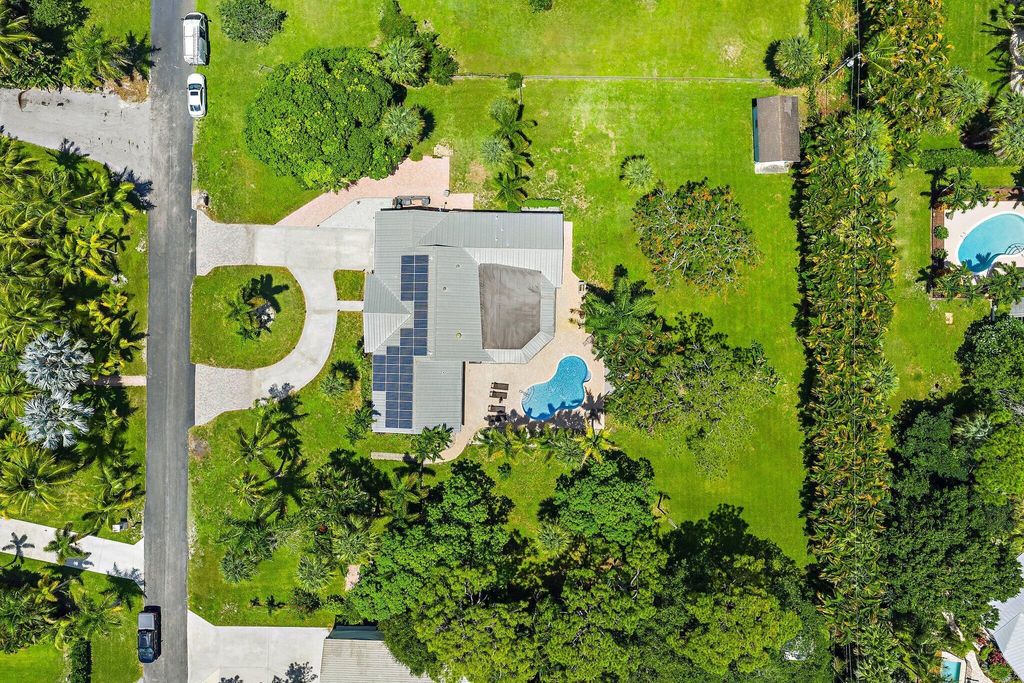 Photo of 5501 Old Fort Jupiter Road, Jupiter, FL 33458 (MLS # R11109656)