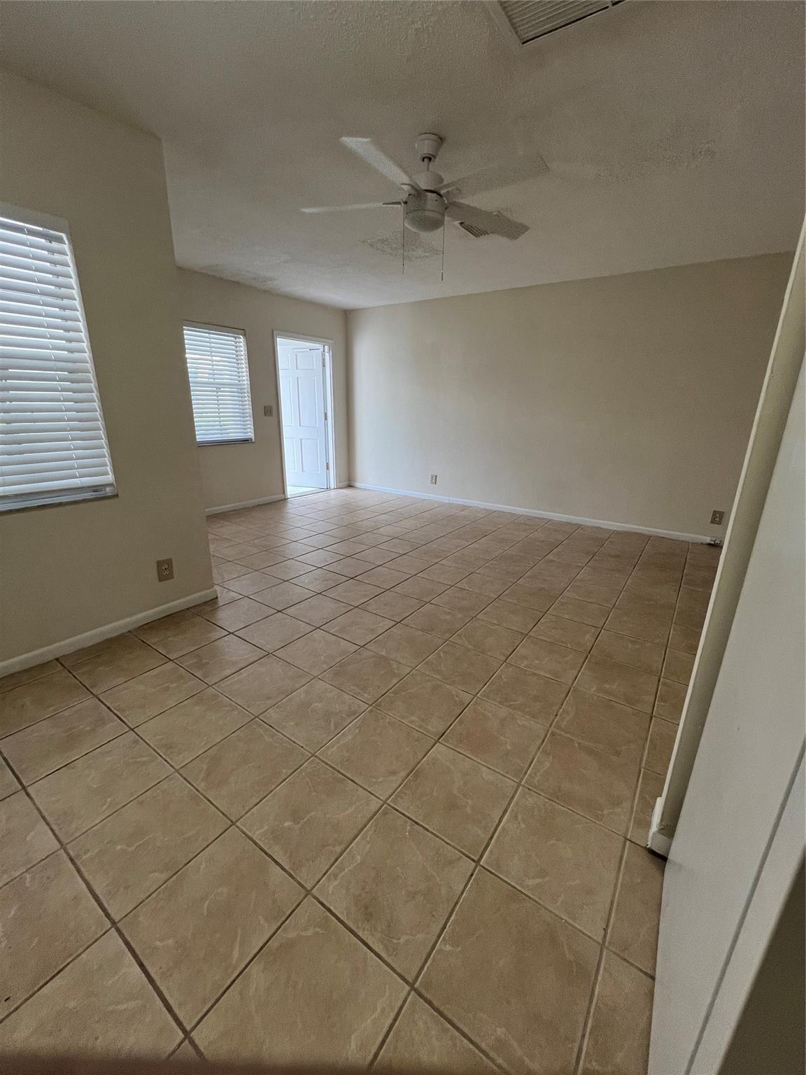 Lamplighter Condo - Residential Lease