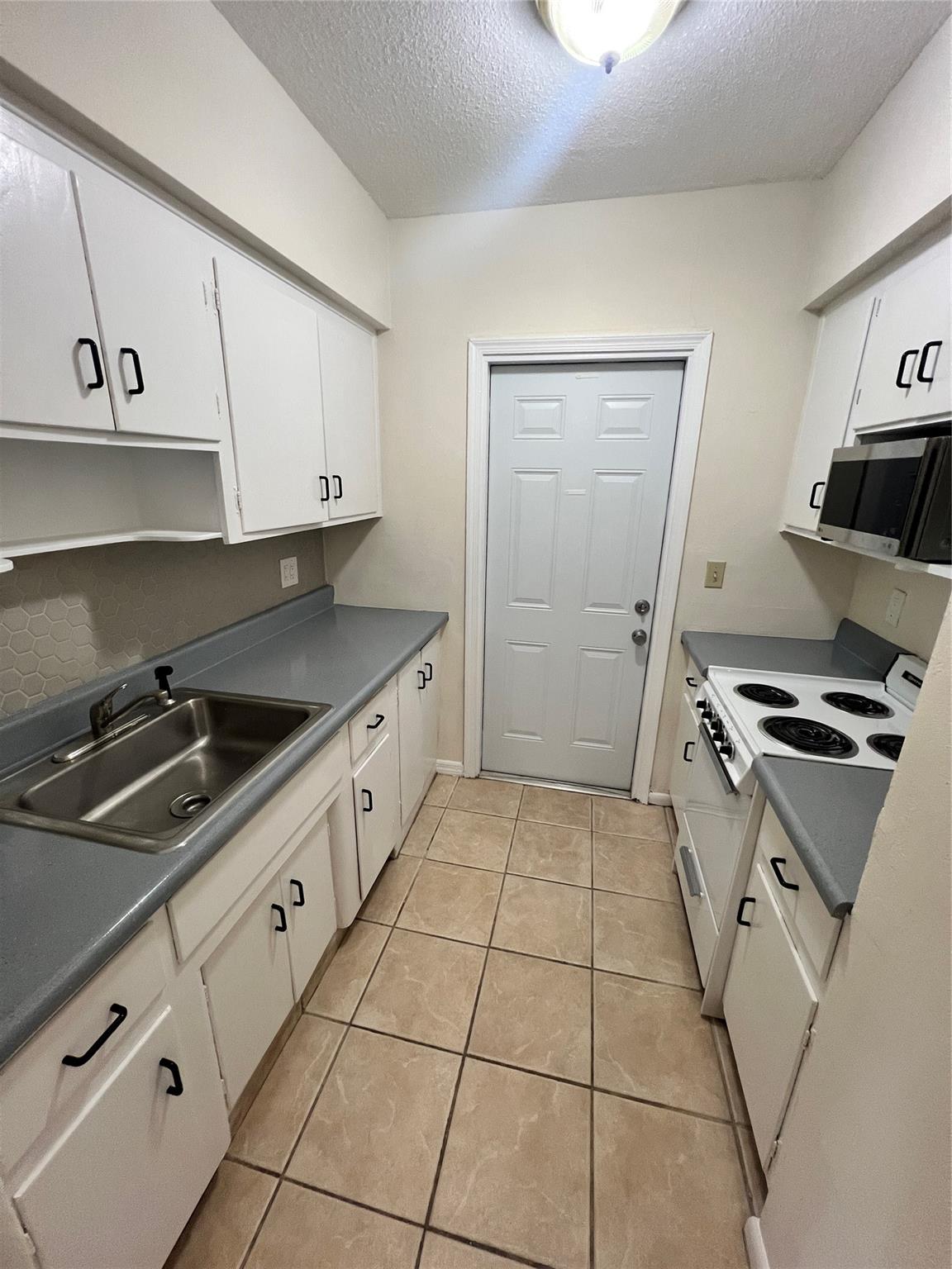 Lamplighter Condo - Residential Lease