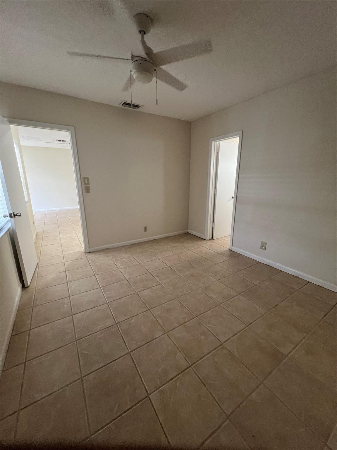 Lamplighter Condo - Residential Lease