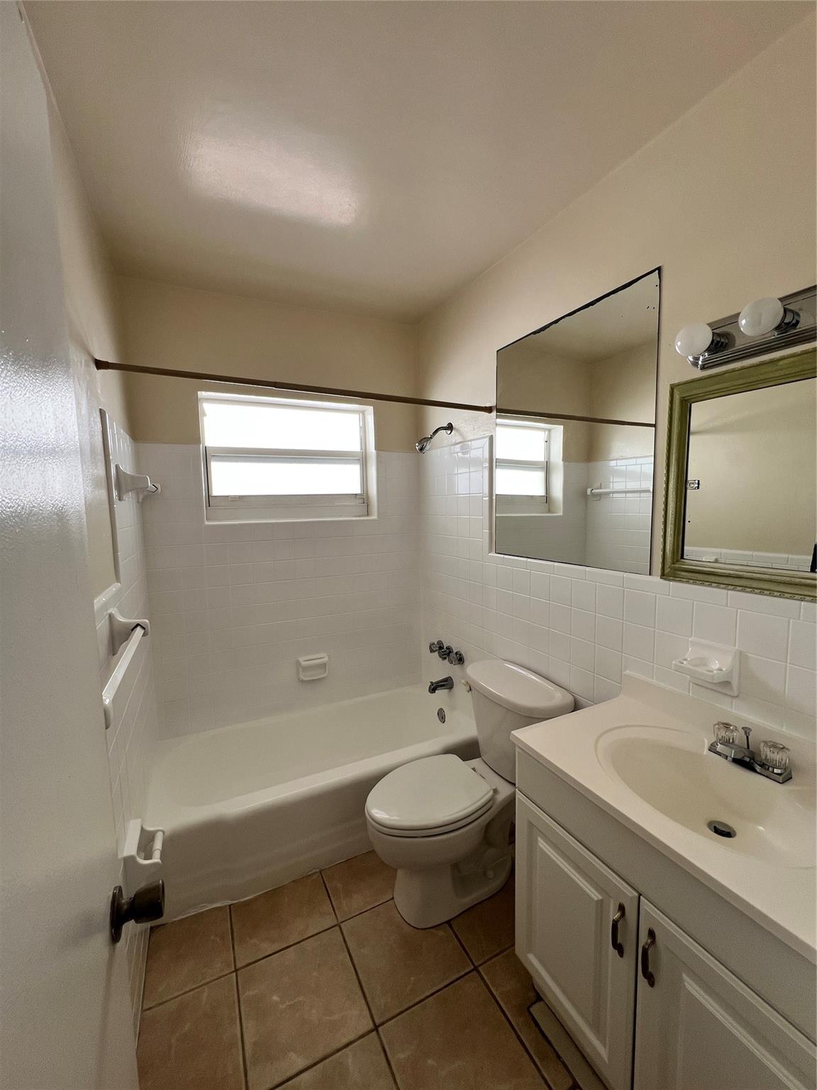 Lamplighter Condo - Residential Lease