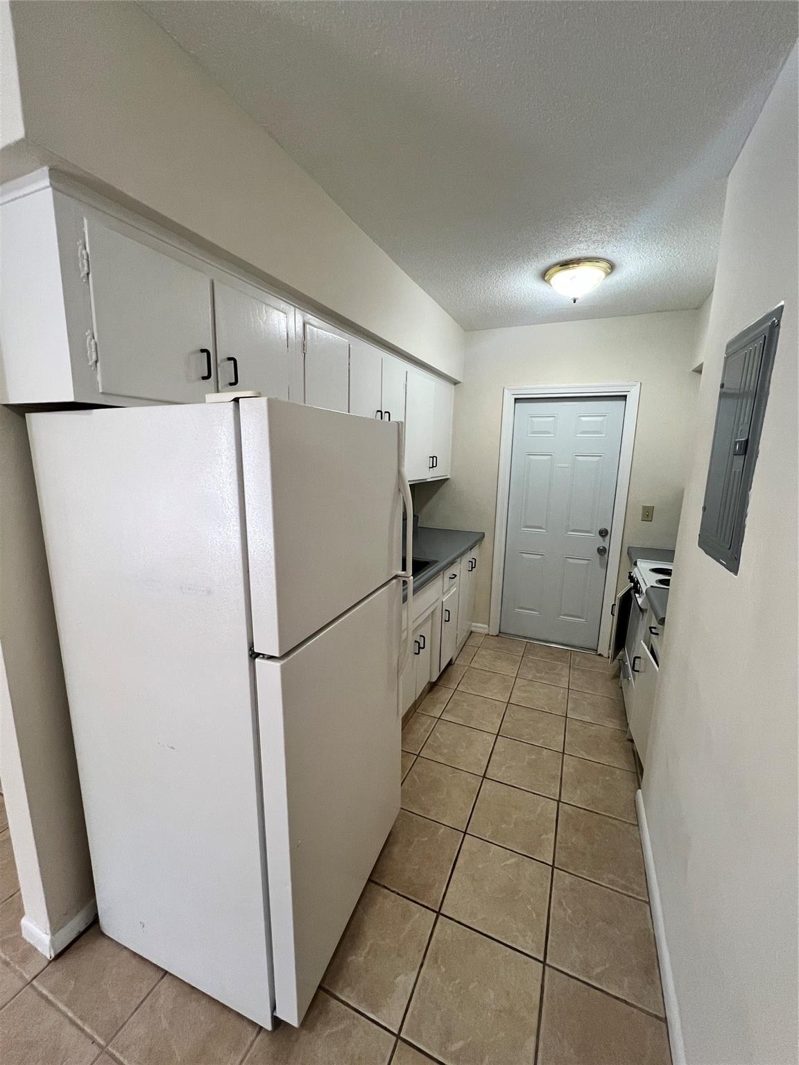 Lamplighter Condo - Residential Lease