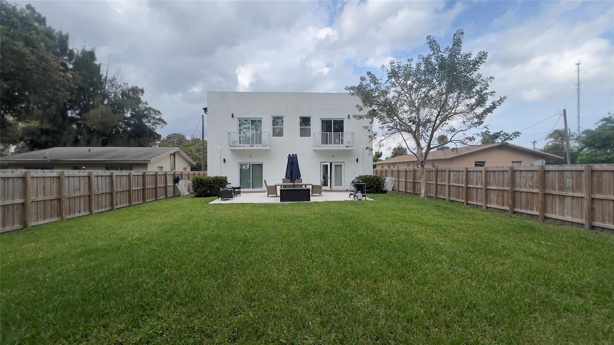 2788 NW 20th St