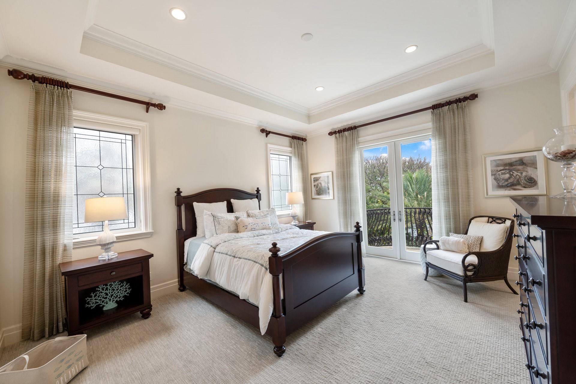 HILLSBORO MILE - Residential