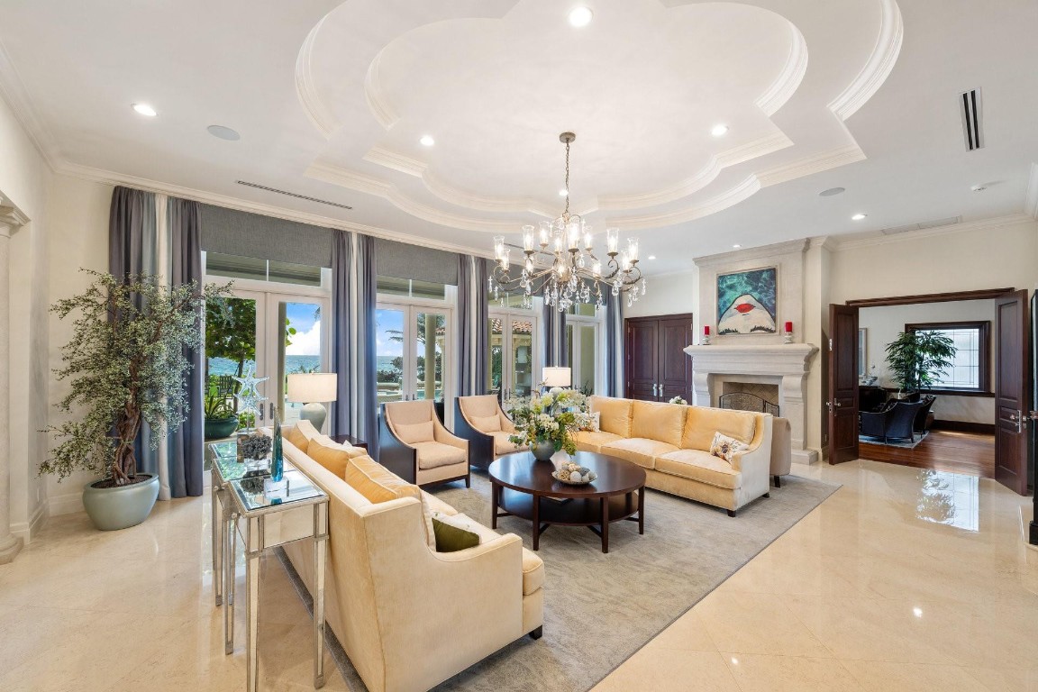 HILLSBORO MILE - Residential