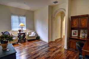 HARBOUR ISLES - Residential