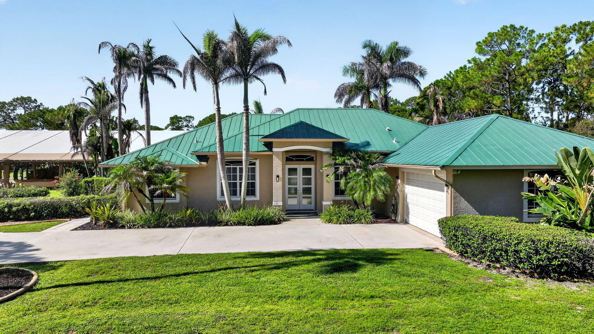 2602 SW 64th Court