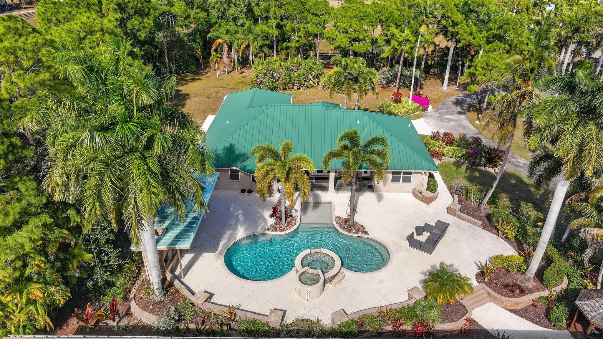 2602 SW 64th Court