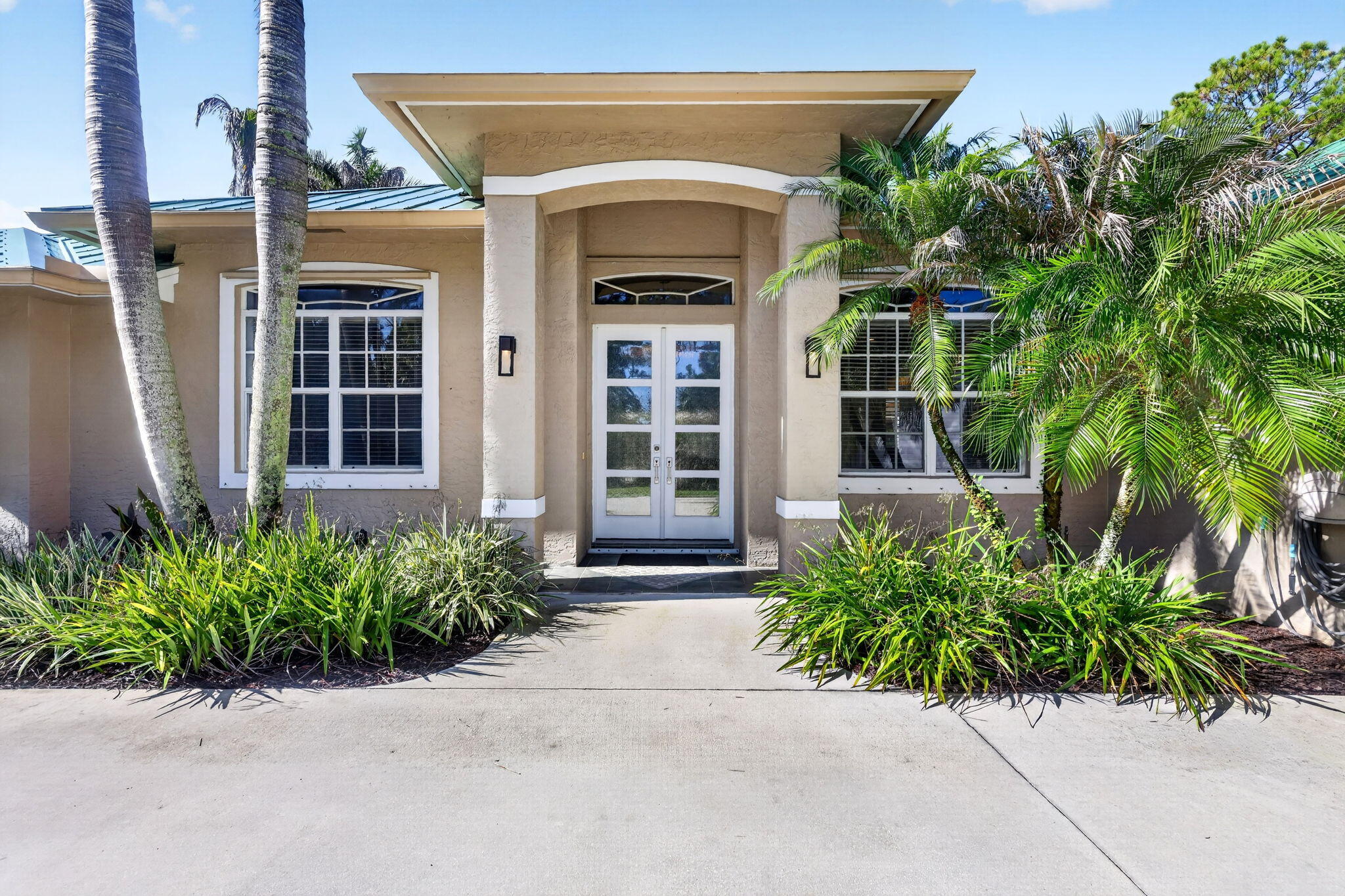2602 SW 64th Court