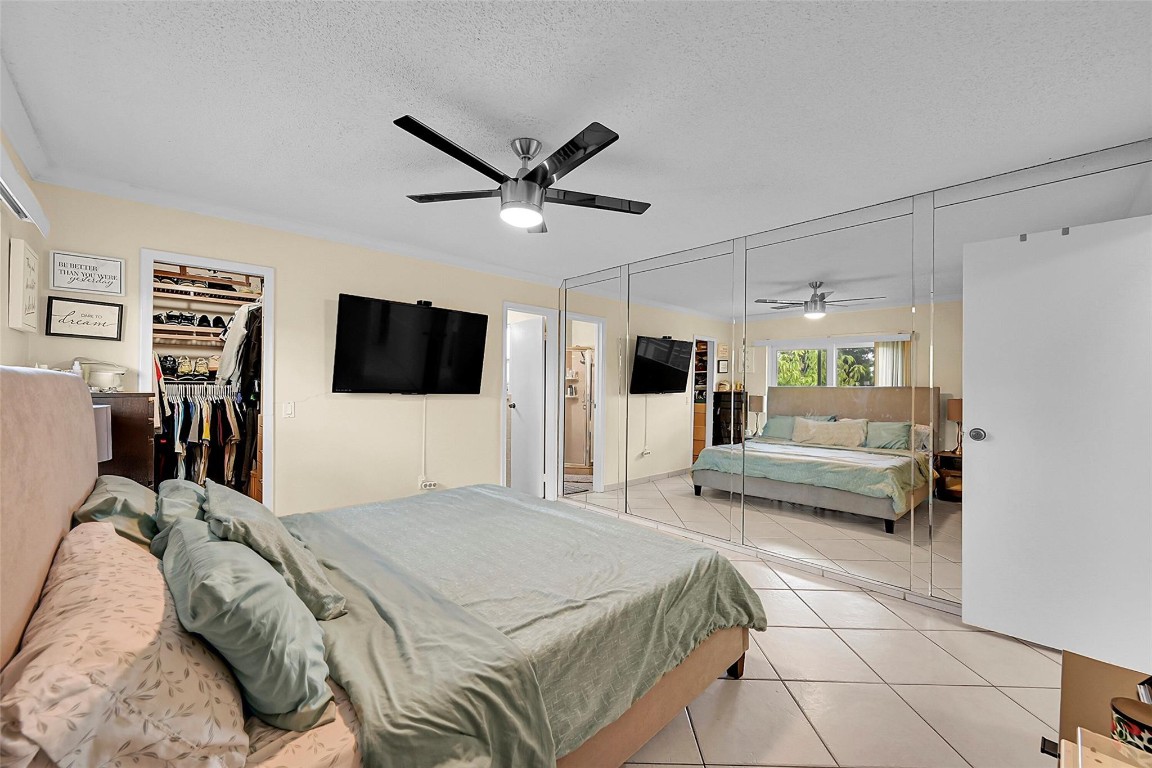 SUNRISE GOLF VILLAGE - Residential