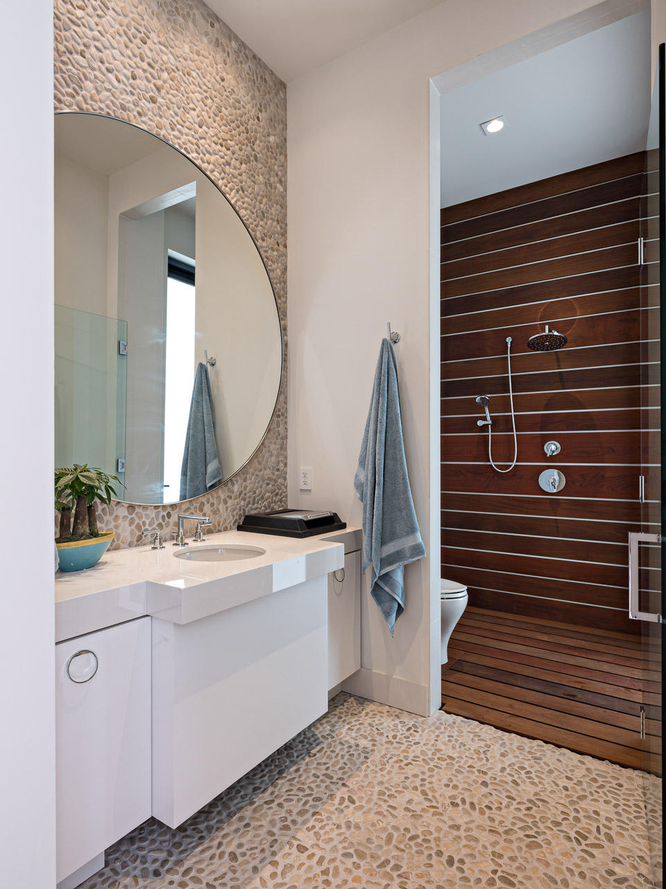 Admirals Cove - Residential