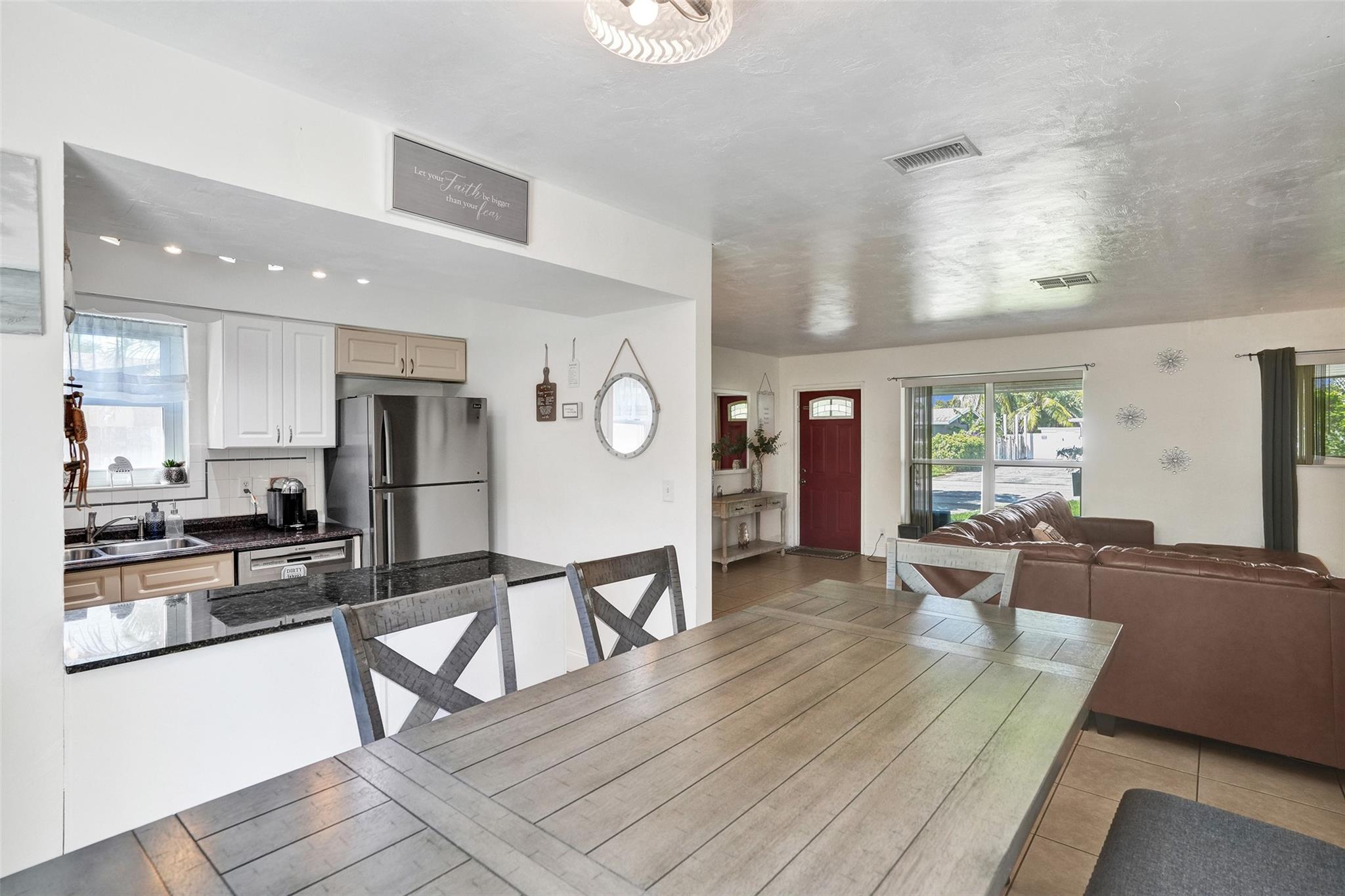 View photos, virtual tours, details... 3640 SW 21st Ct