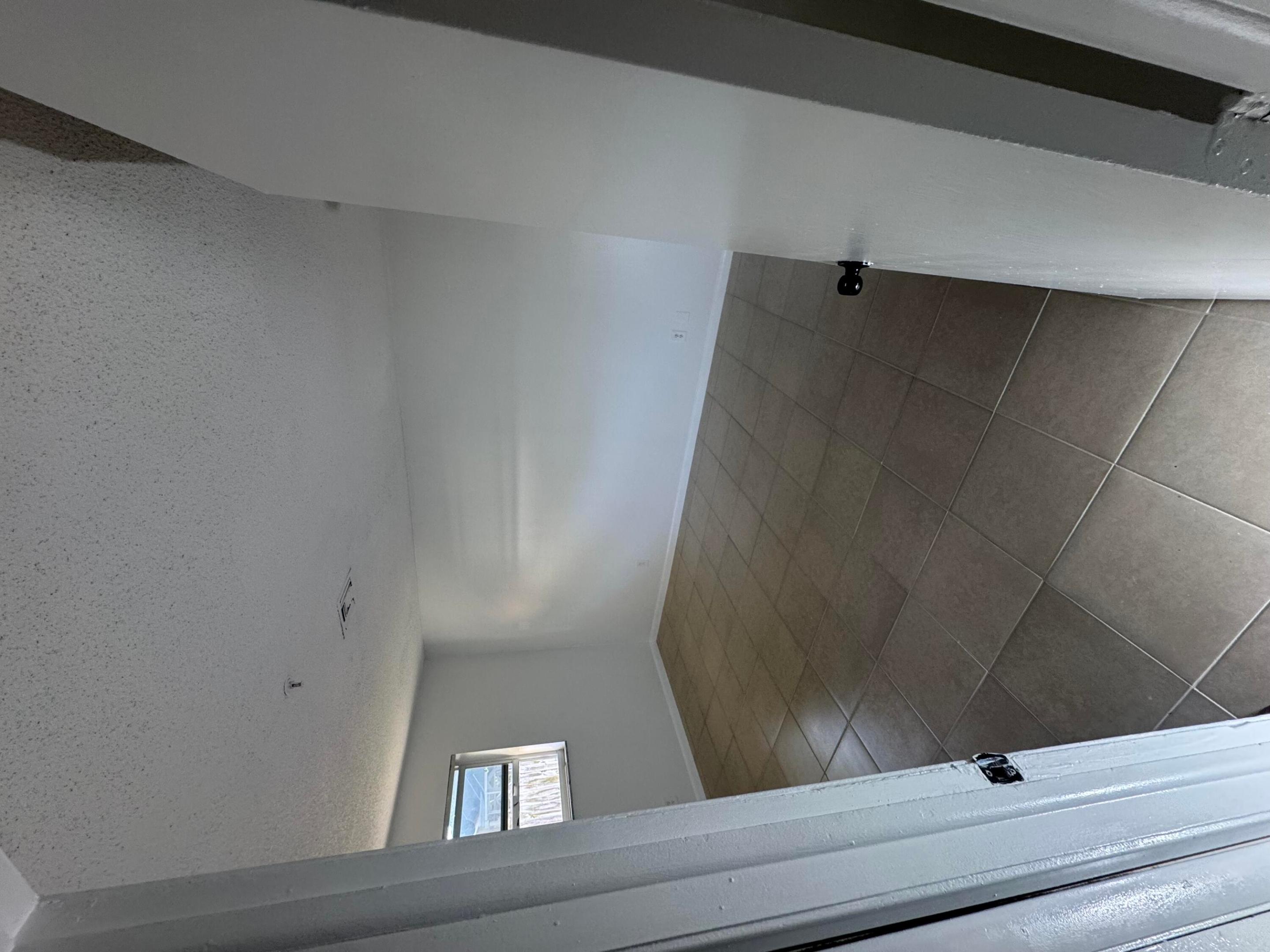 PALM BEACH FARMS CO 7 - Residential Lease