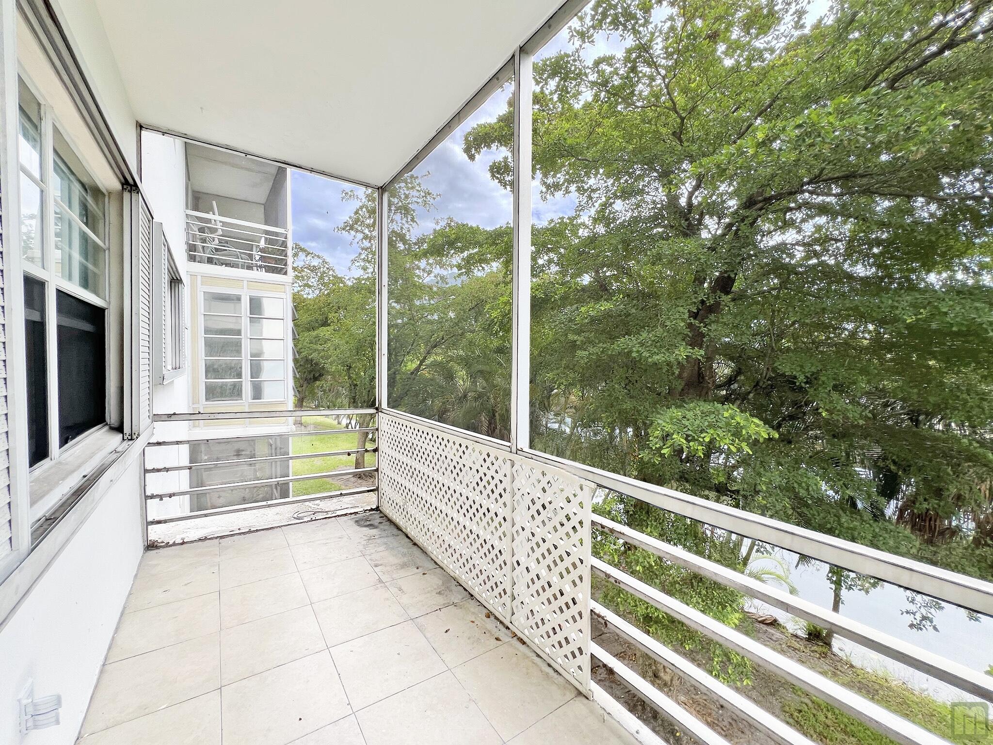 PARK SOUTH SEVEN INC CONDO - Residential Lease