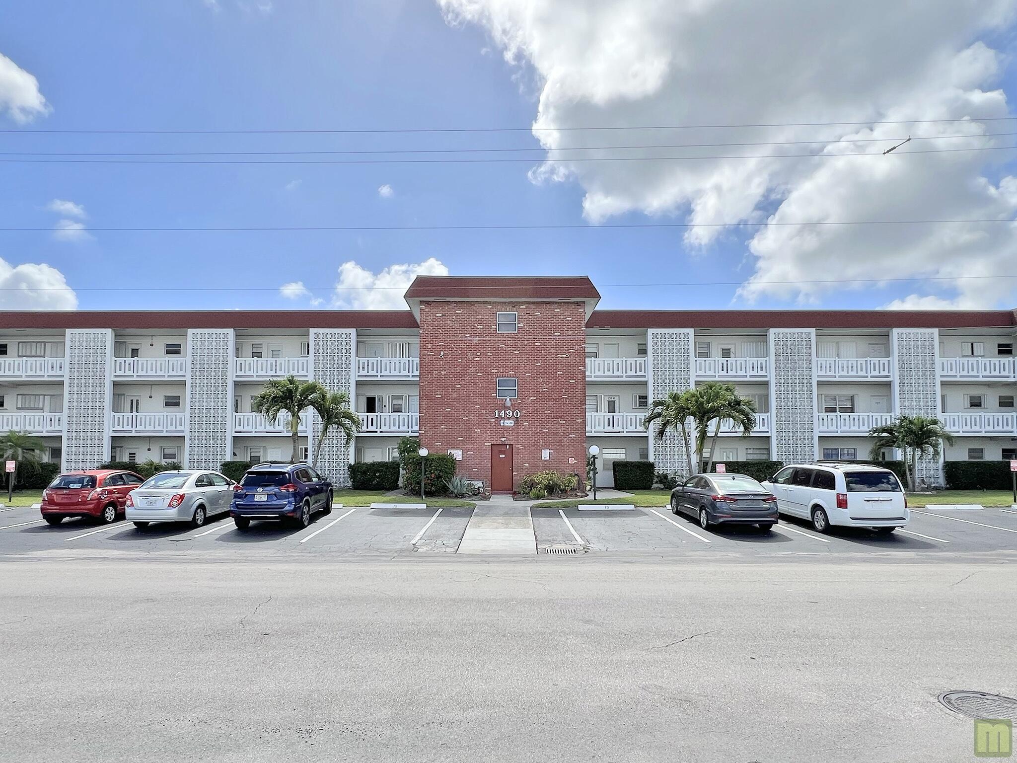 PARK SOUTH SEVEN INC CONDO - Residential Lease