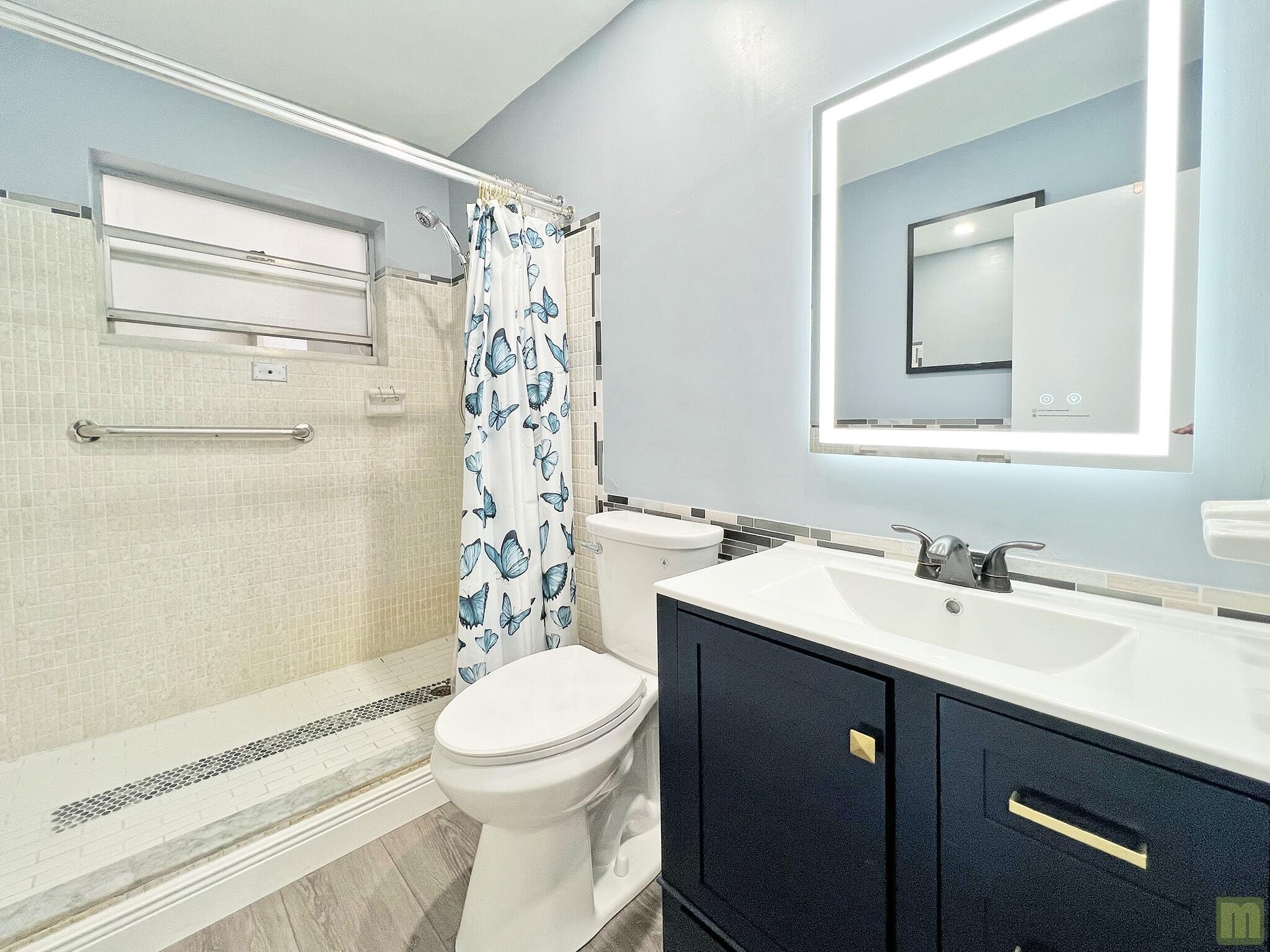 PARK SOUTH SEVEN INC CONDO - Residential Lease