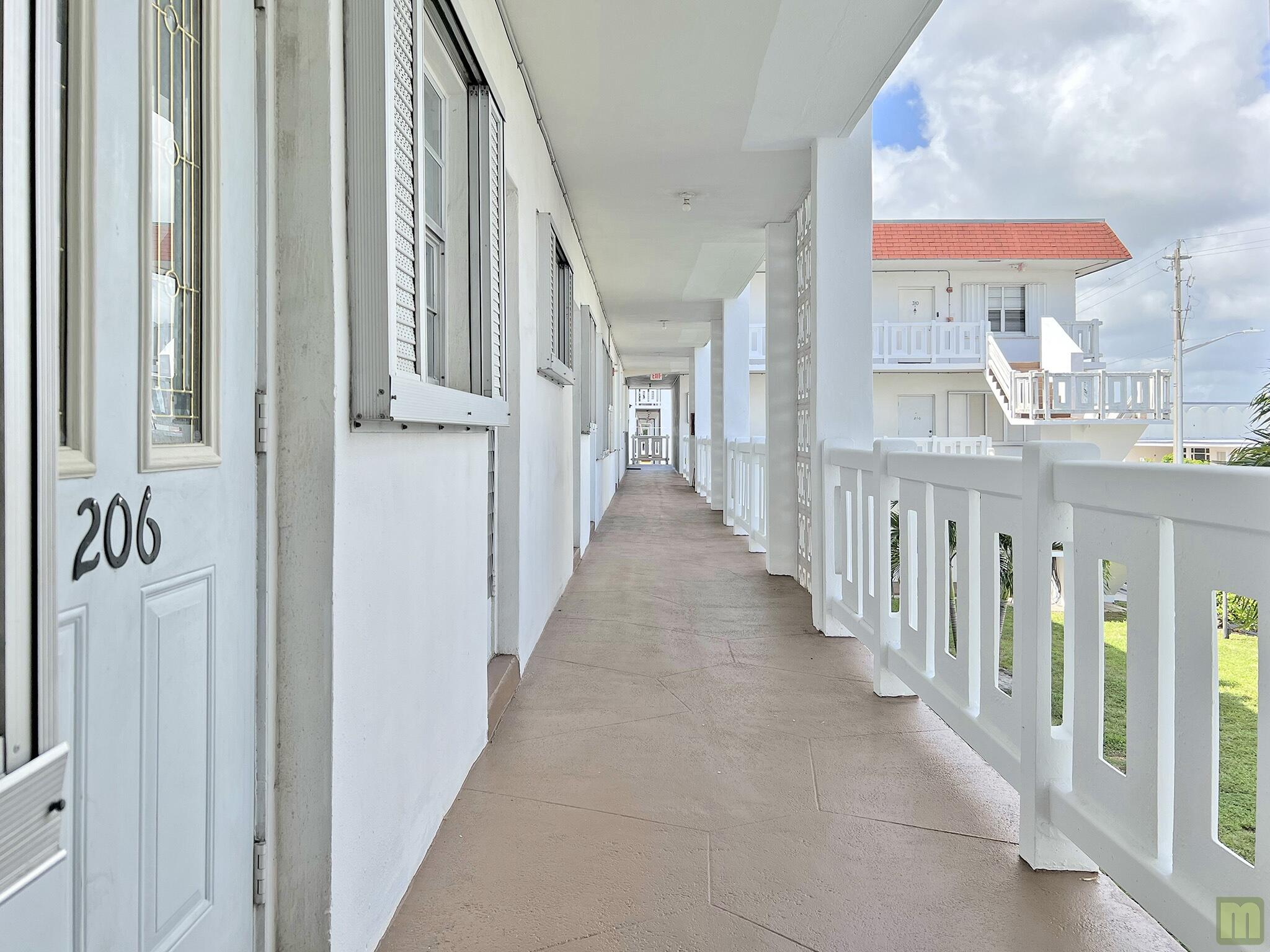 PARK SOUTH SEVEN INC CONDO - Residential Lease