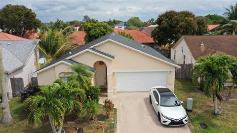 1464 Waterway Cove Drive Wellington FL 33414