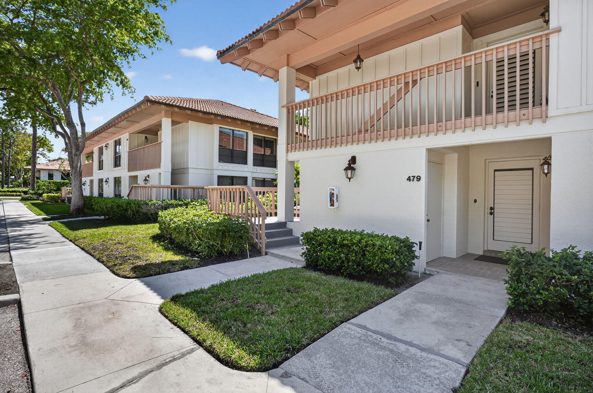 GOLF VILLAS CONDO - Residential