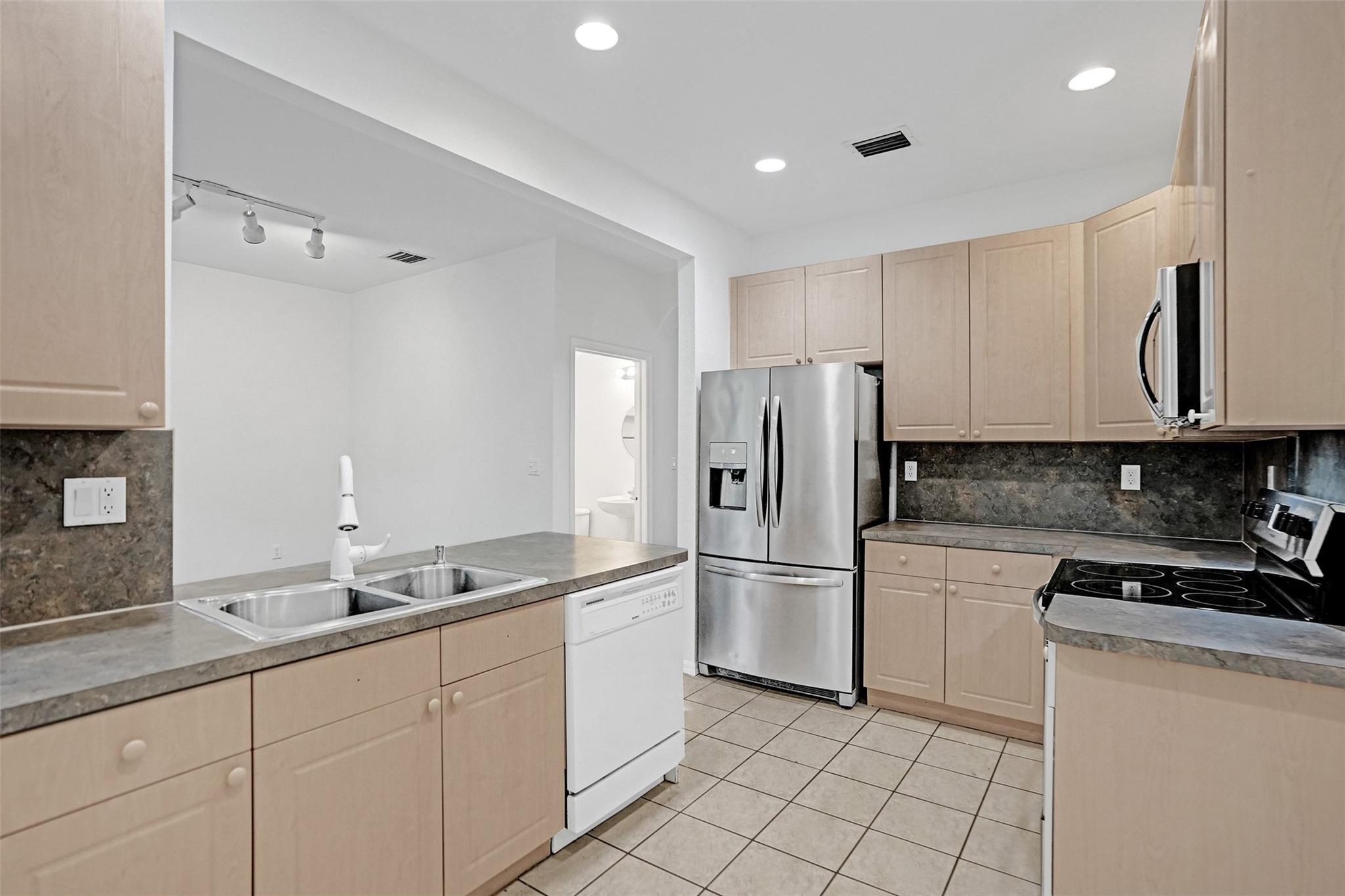 Merrick Preserve Condo - Residential Lease