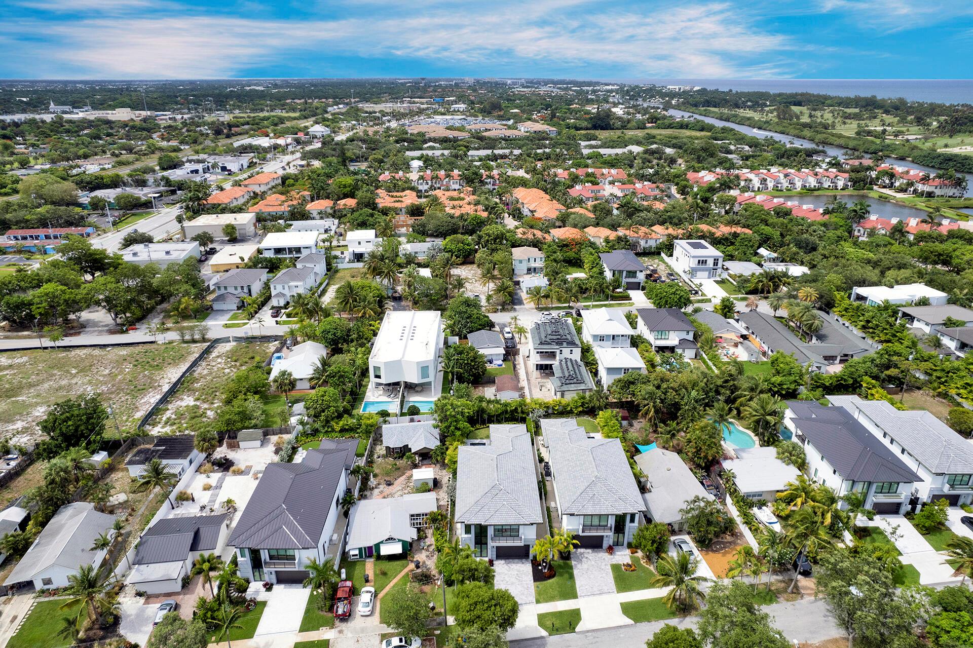 La Hacienda Delray - Residential