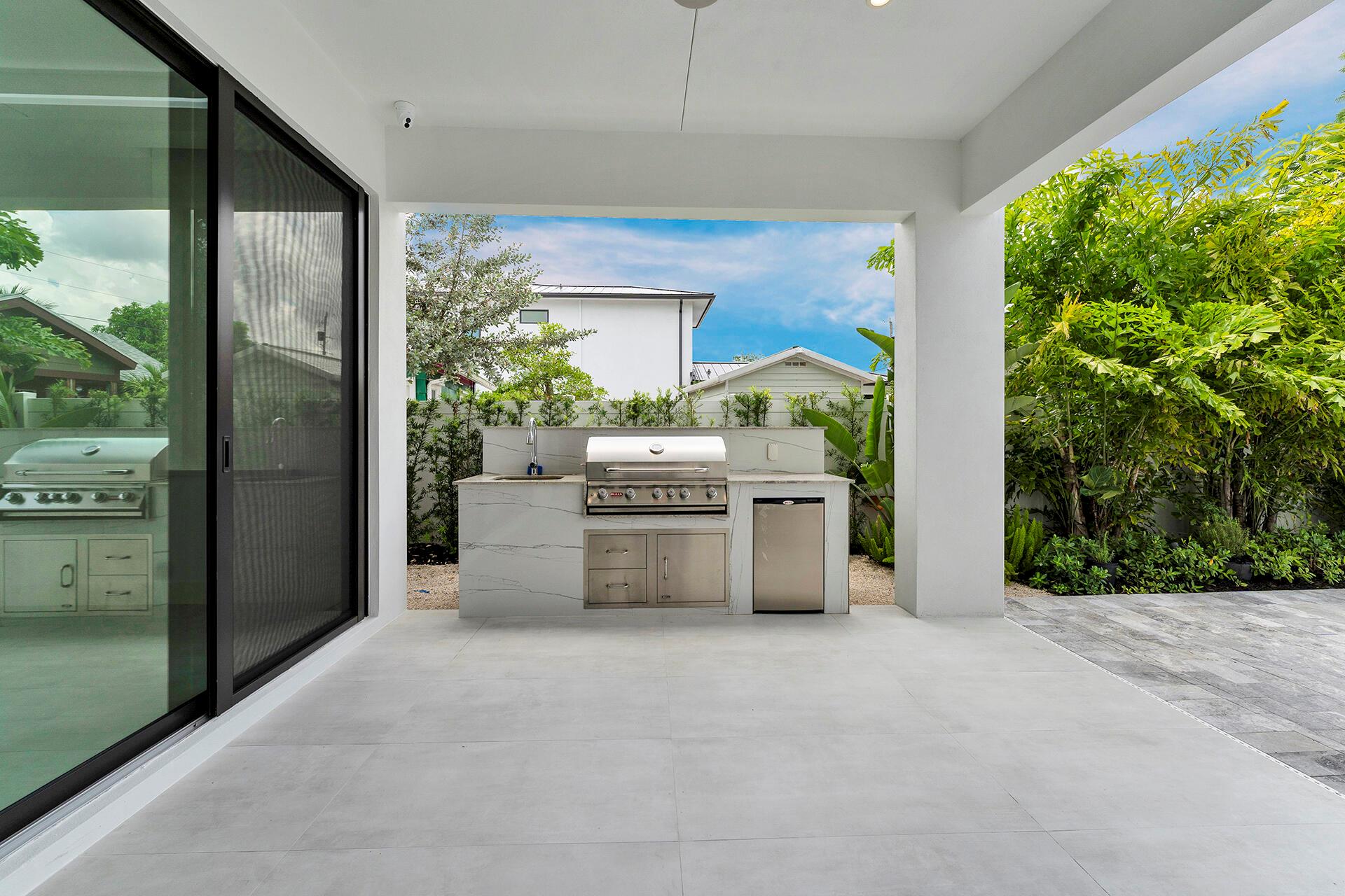 La Hacienda Delray - Residential