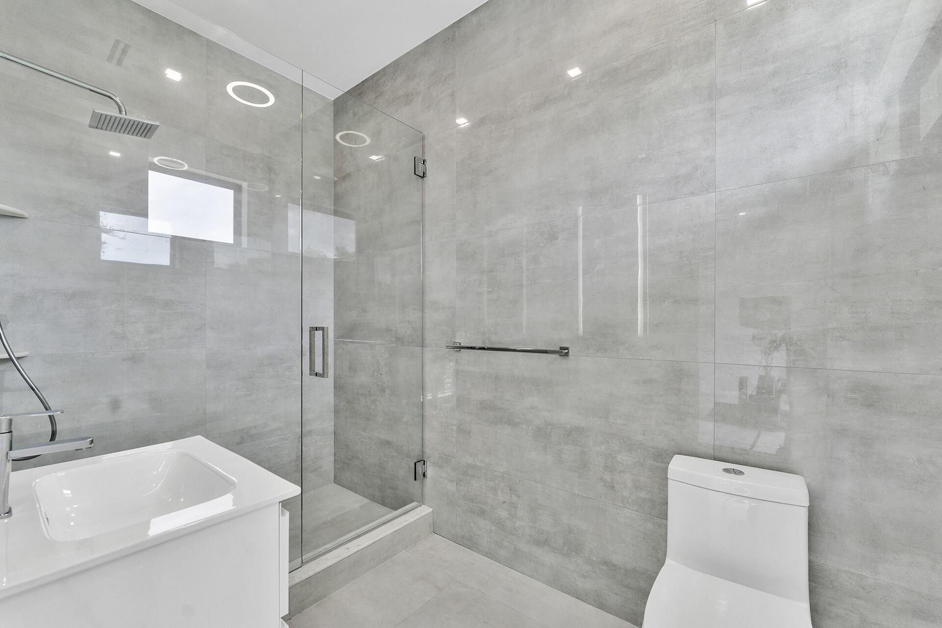 La Hacienda Delray - Residential