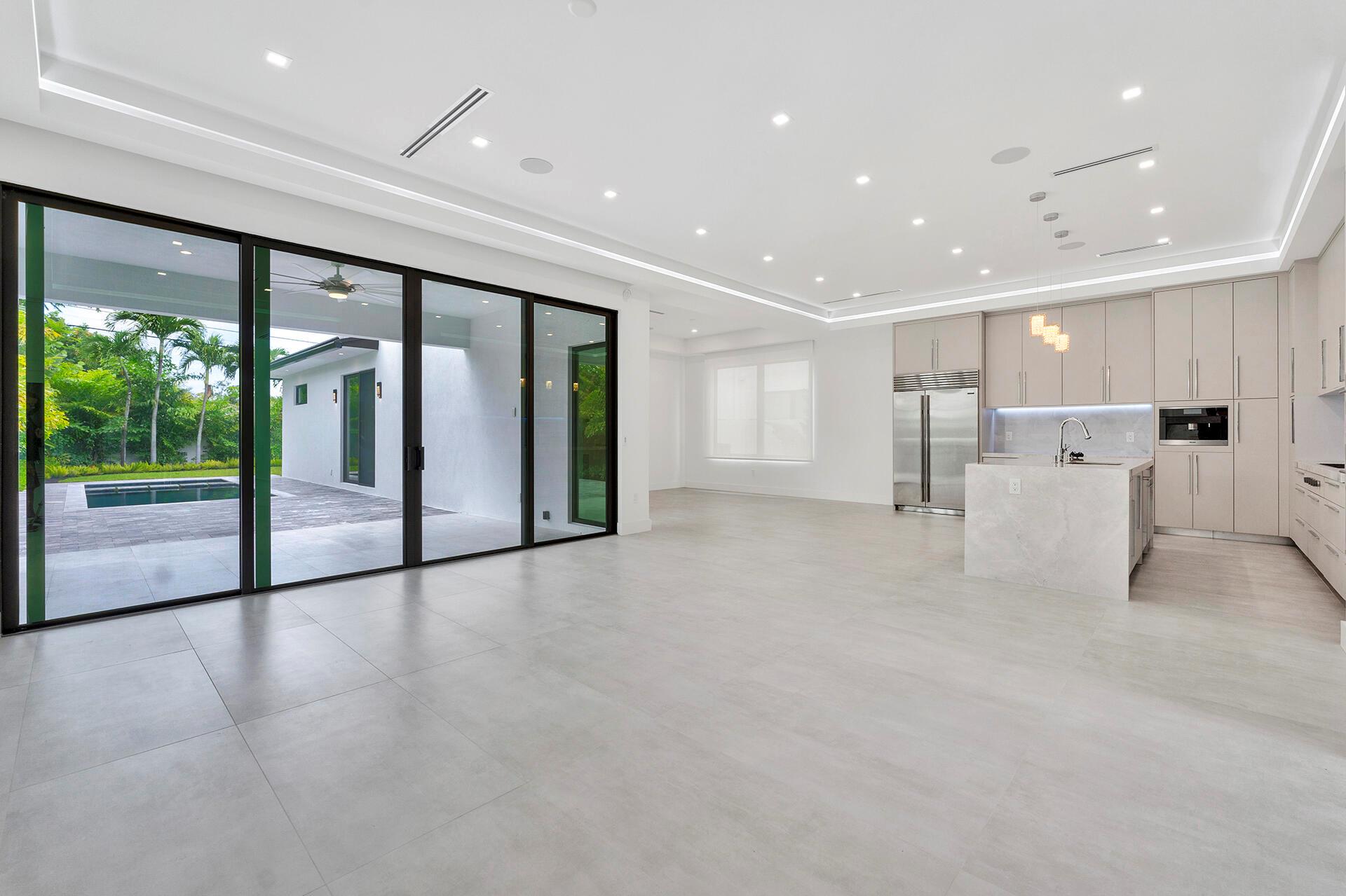 La Hacienda Delray - Residential