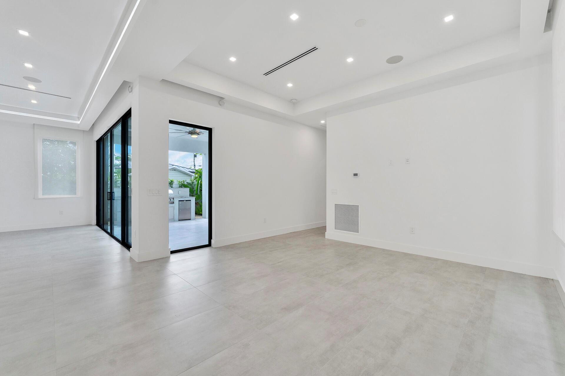 La Hacienda Delray - Residential