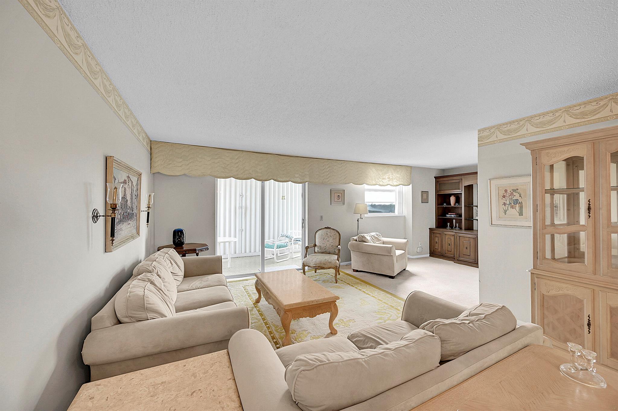 BOCA TEECA CONDO 3 - Residential