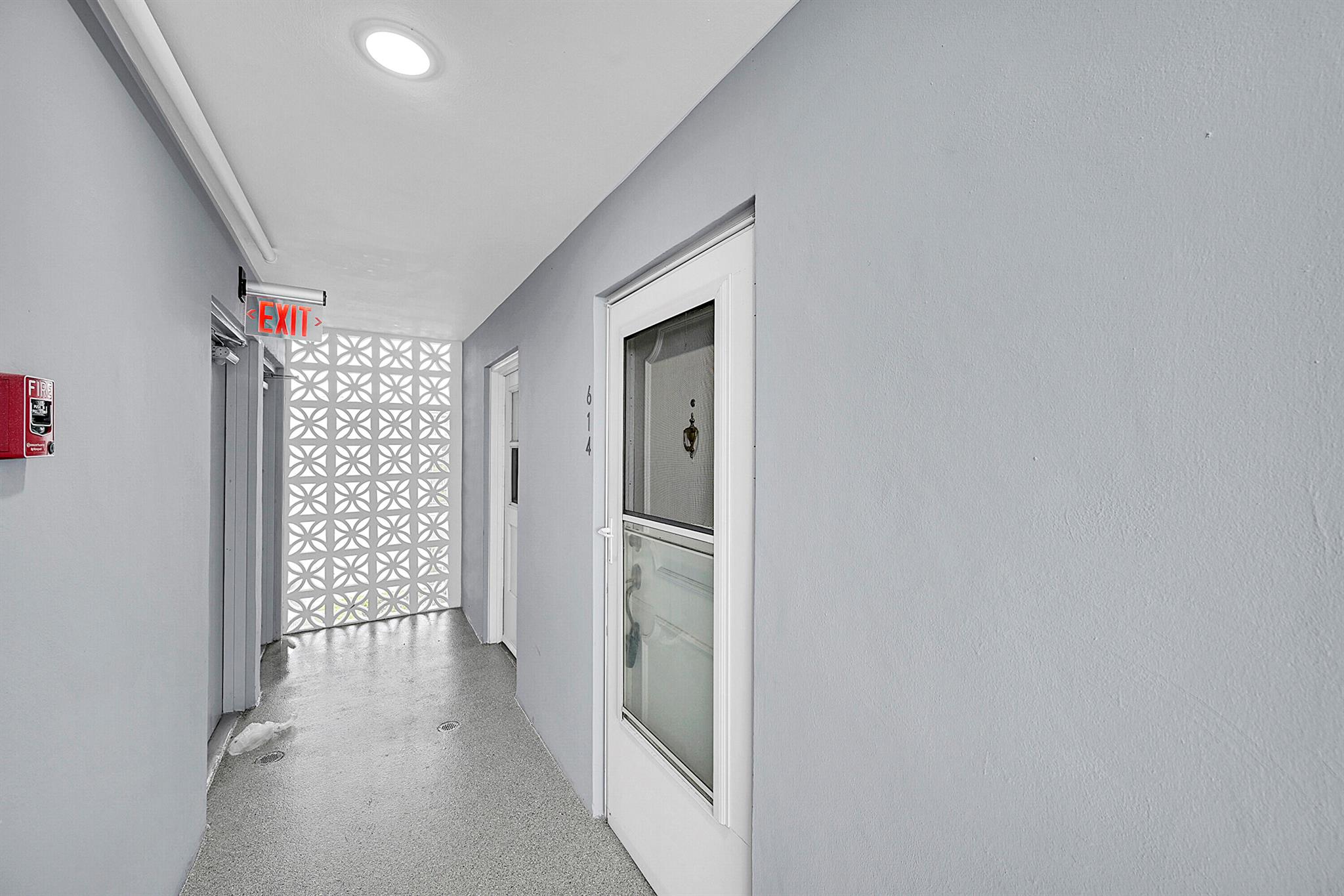 BOCA TEECA CONDO 3 - Residential