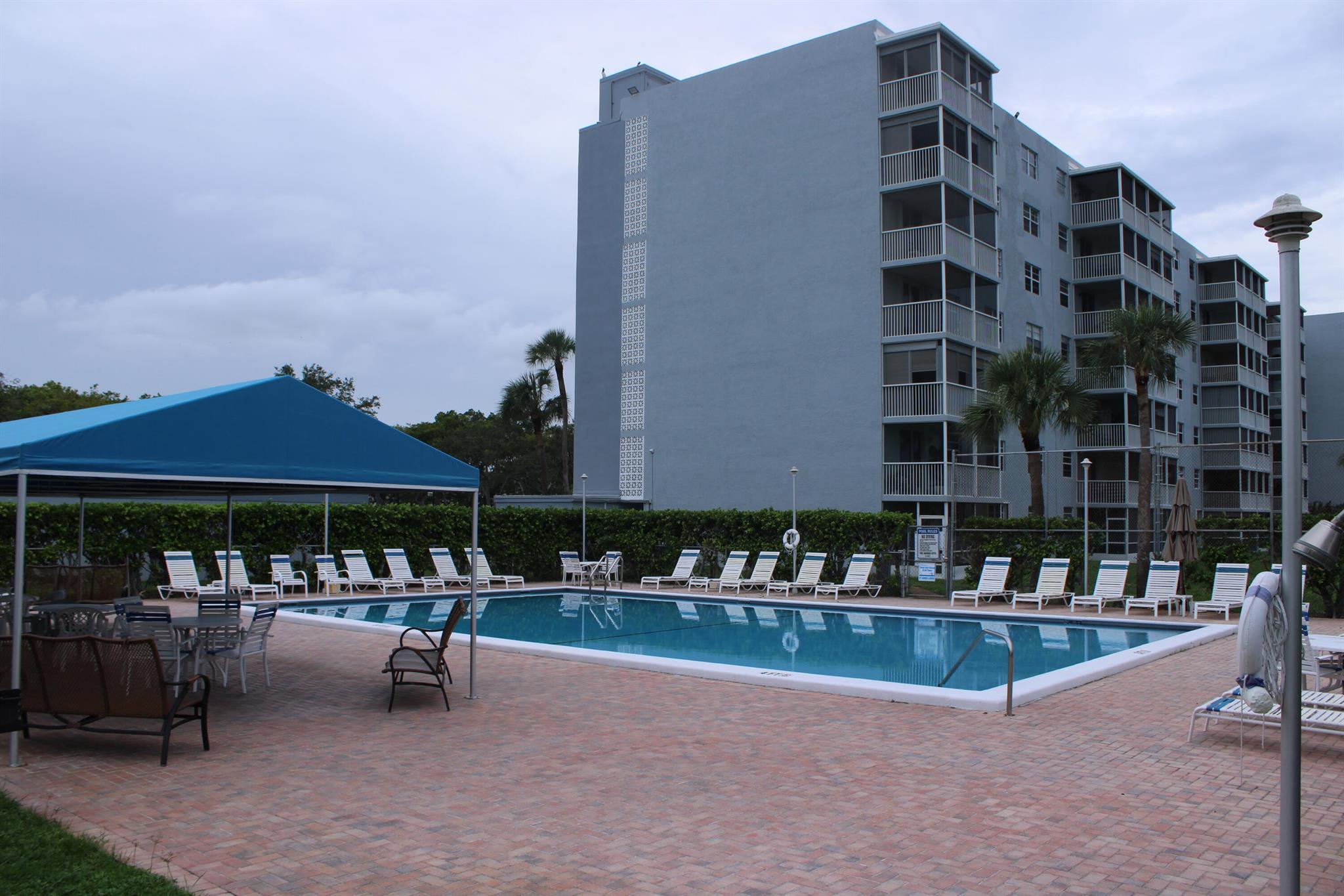 BOCA TEECA CONDO 3 - Residential