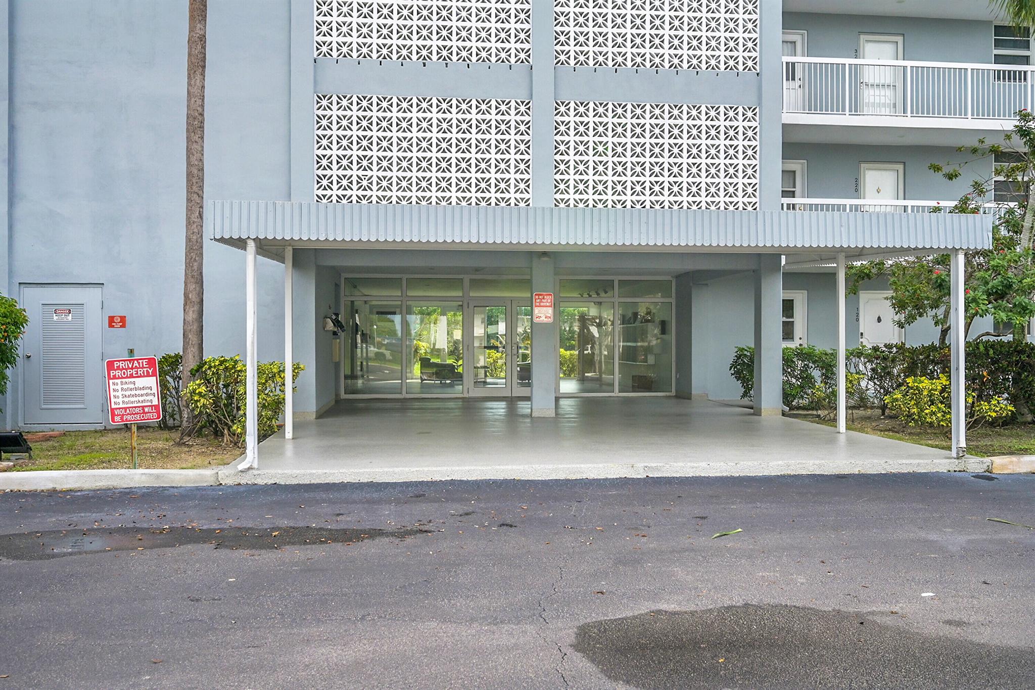 BOCA TEECA CONDO 3 - Residential