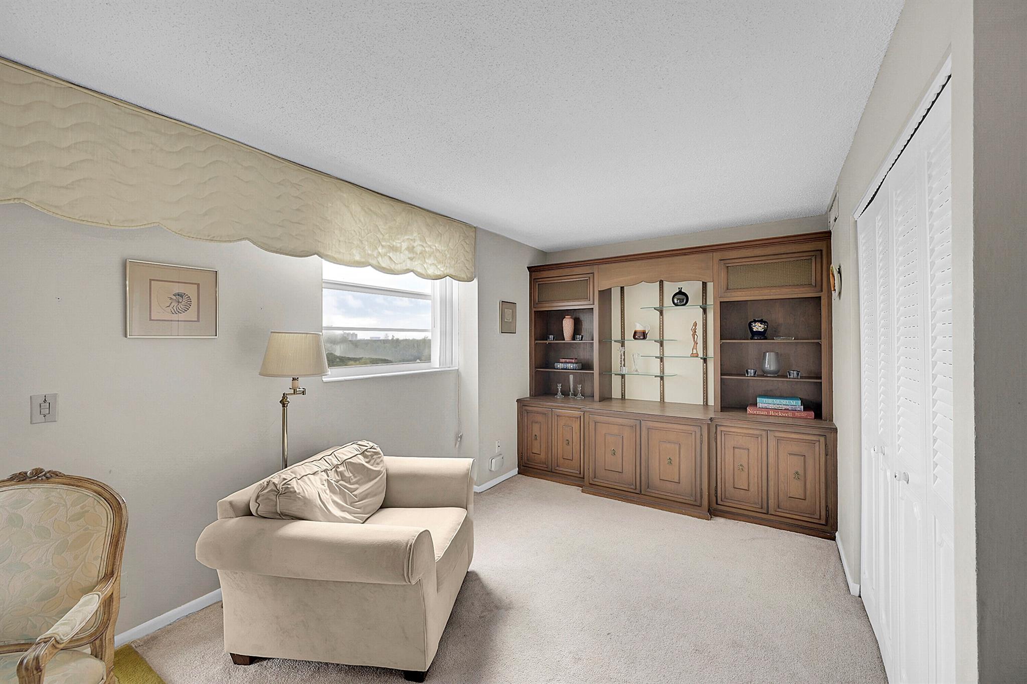 BOCA TEECA CONDO 3 - Residential