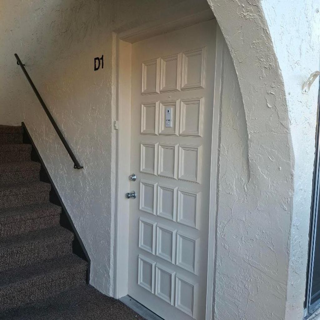 Photo of 115 Lake Pine Circle #D-1, Greenacres, FL 33463 (MLS # R11151955)