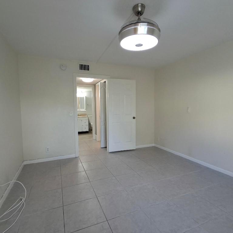 PINE RIDGE SOUTH I CONDO - Residential