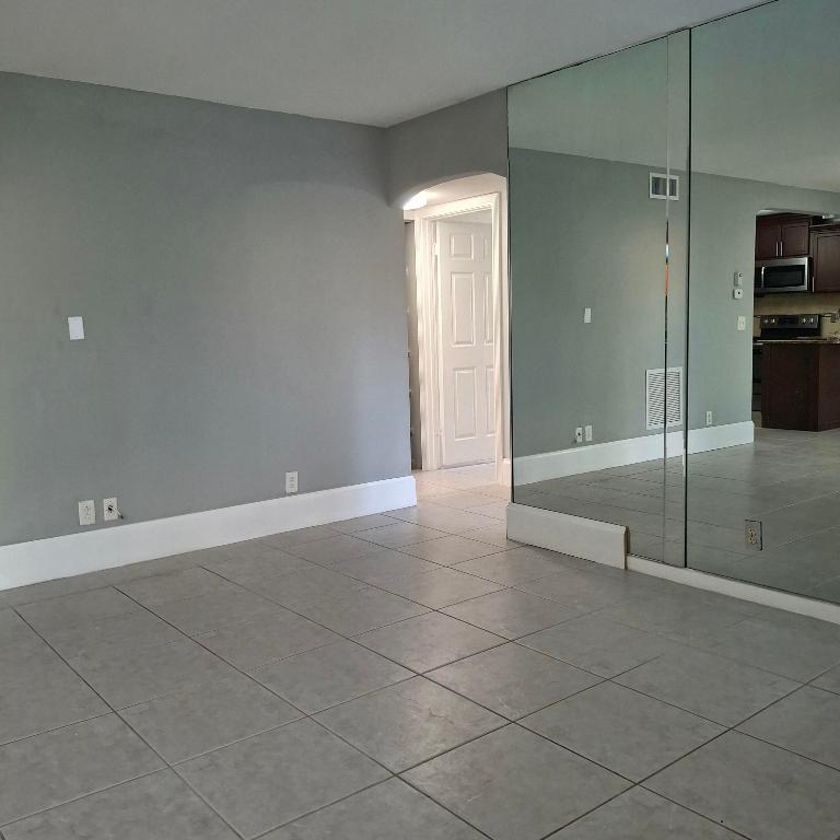 PINE RIDGE SOUTH I CONDO - Residential