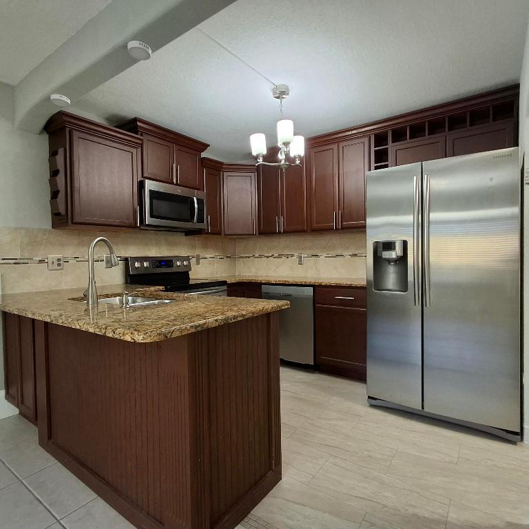 PINE RIDGE SOUTH I CONDO - Residential