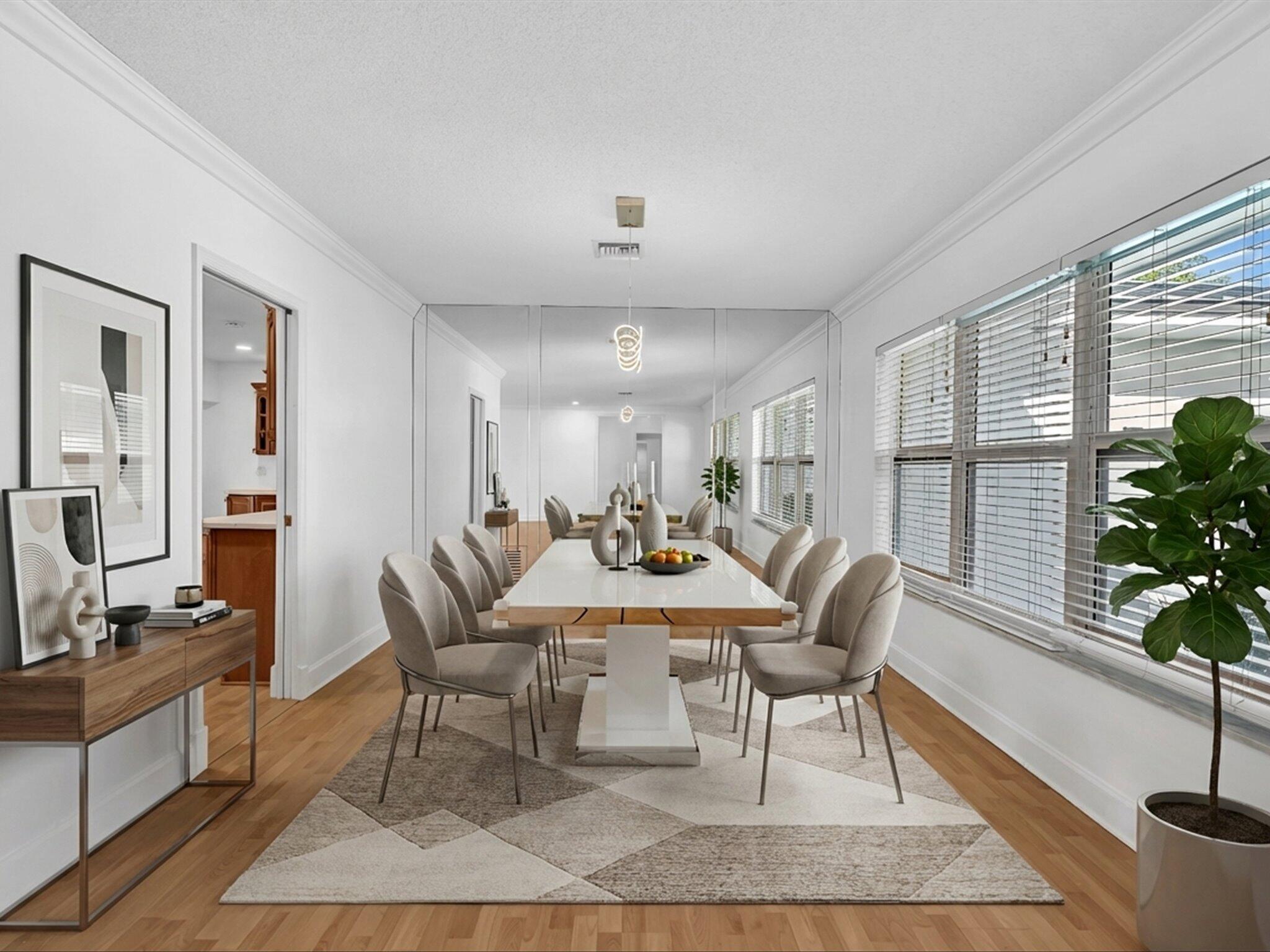 HOLLYWOOD HILLS - Residential