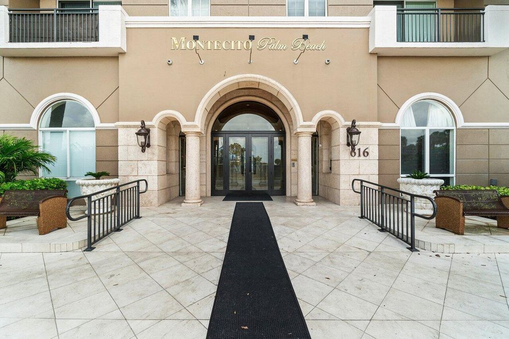 Photo of 616 Clearwater Park Road #1203, West Palm Beach, FL 33401 (MLS # R11078209)