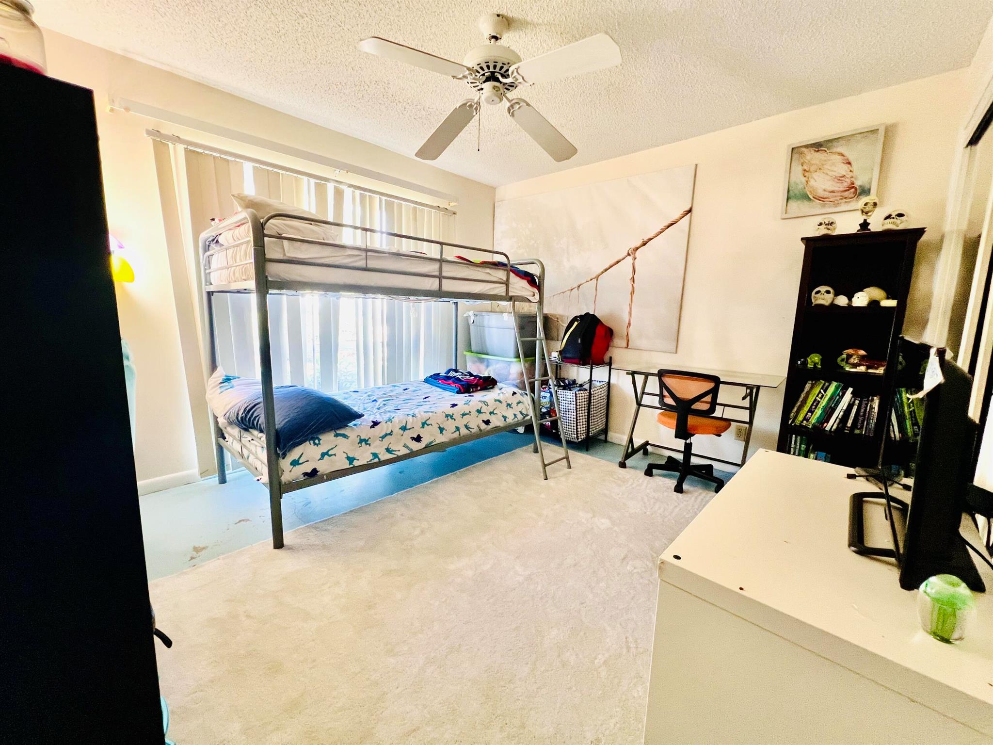 EAGLE LAKE - Residential